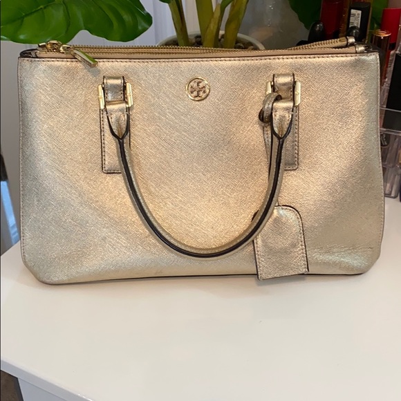 Tory Burch Handbags - TORY BURCH DOUBLE ZIP ROBINSON BAG
